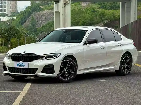 BMW 3 Series 2021