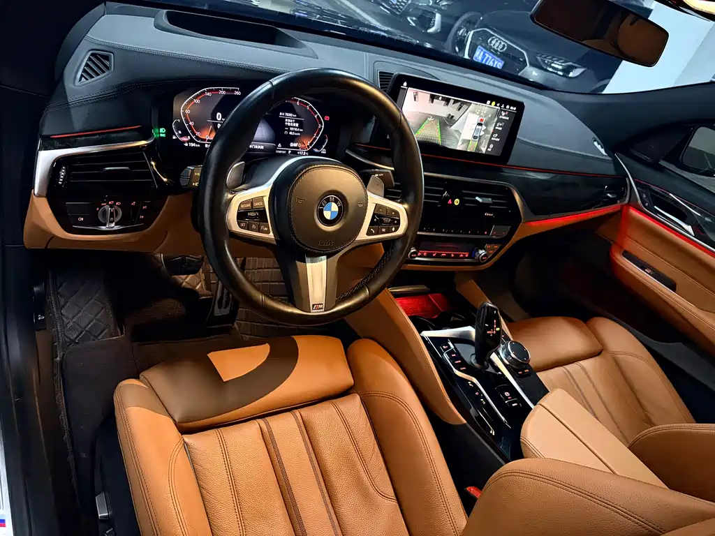 BMW 6 Series GT 2023 — фото 6