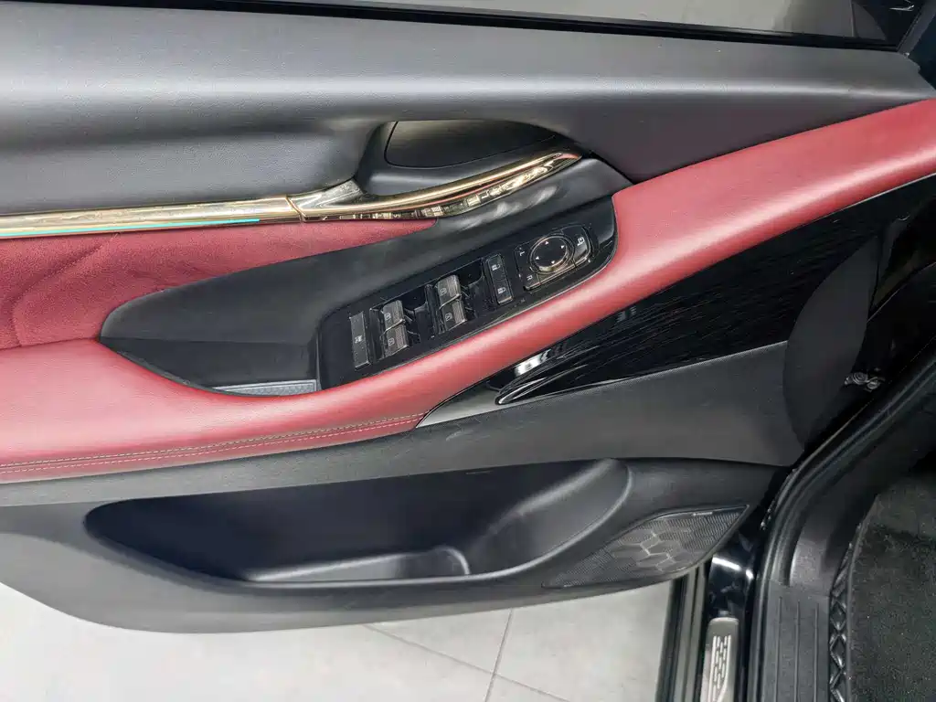 GAC Motor Trumpchi M8 2023 — фото 14