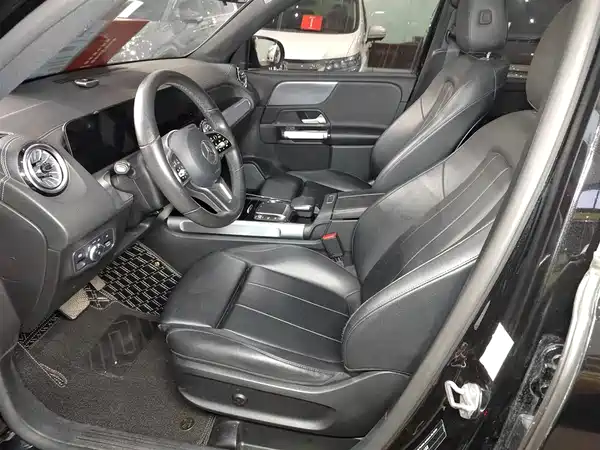 Mercedes-Benz GLB 2021