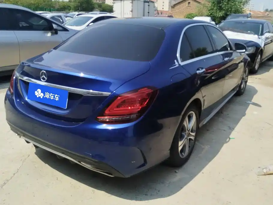 Mercedes-Benz C-Class 2019