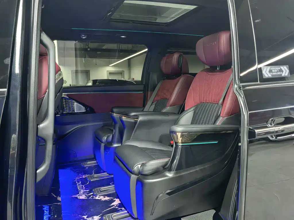 GAC Motor Trumpchi M8 2023 — фото 6