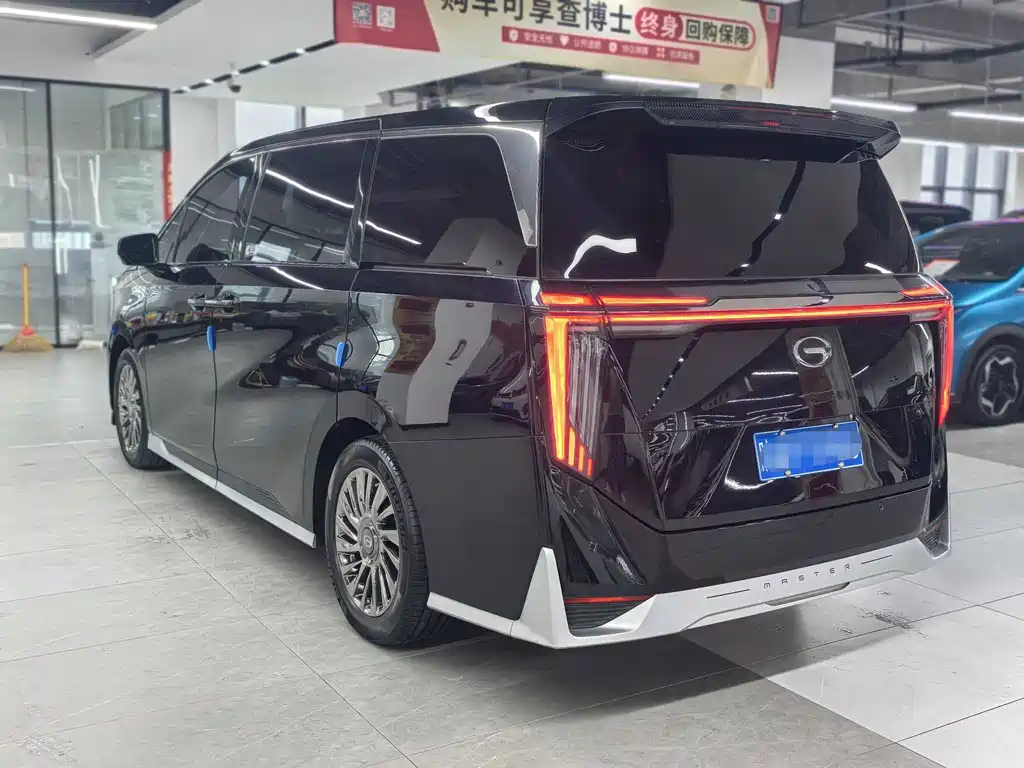 GAC Motor Trumpchi M8 2023 — фото 20
