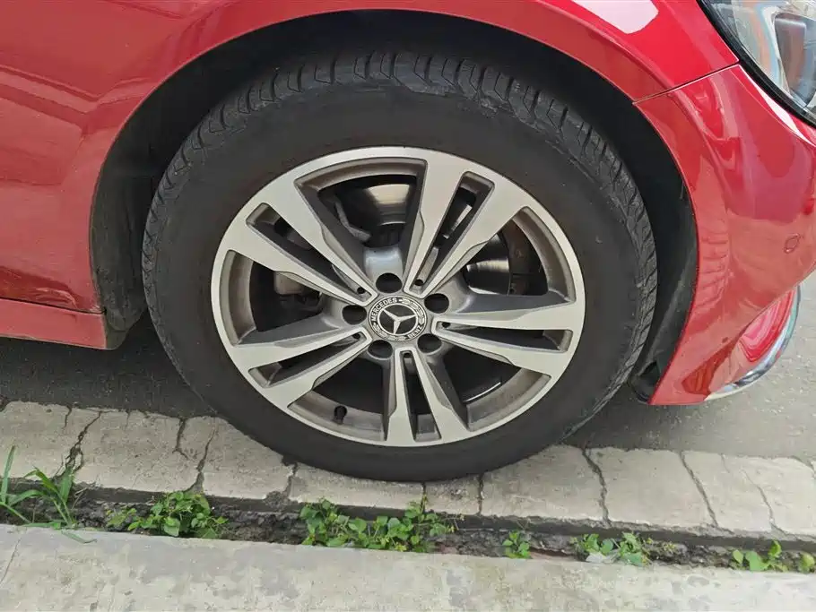 Mercedes-Benz C-Class 2018