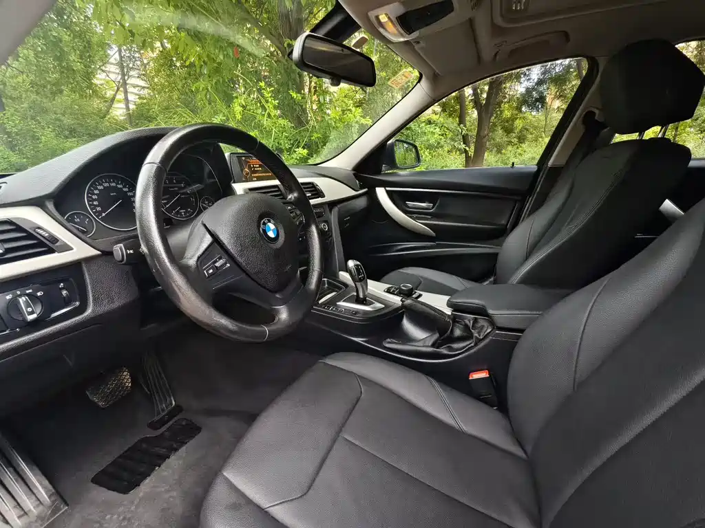 BMW 3 Series 2015