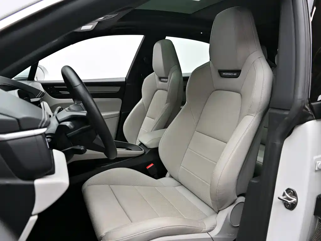 Porsche Macan New Energy 2025 — фото 8
