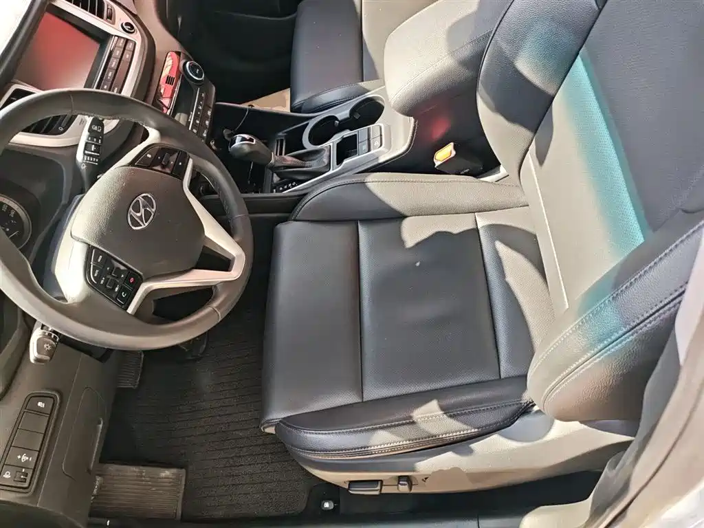 Hyundai Tucson 2018 — фото 13