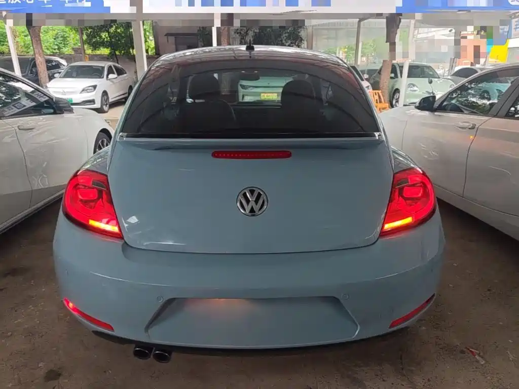 Volkswagen Beetle 2015