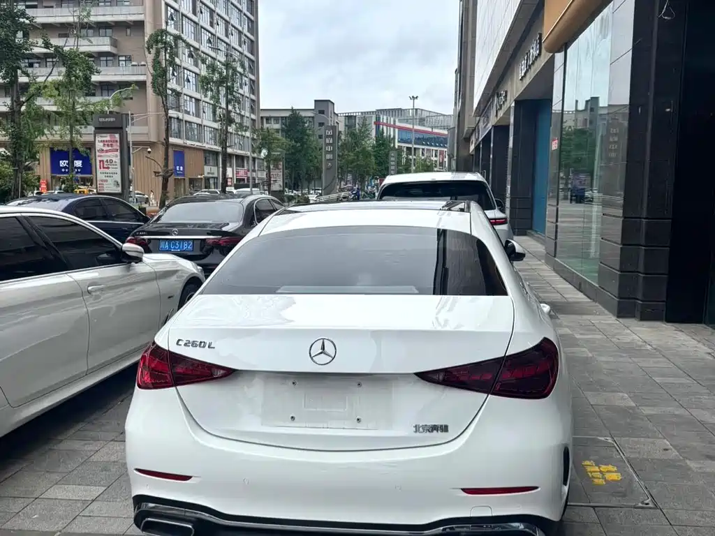 Mercedes-Benz C-Class 2023