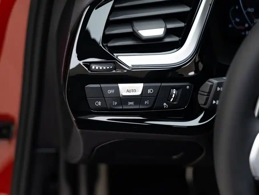 BMW Z4 2022 — фото 18