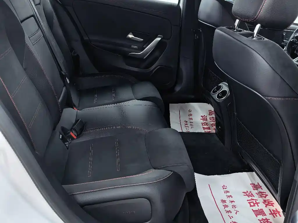 Mercedes-Benz A-Class 2023 — фото 15