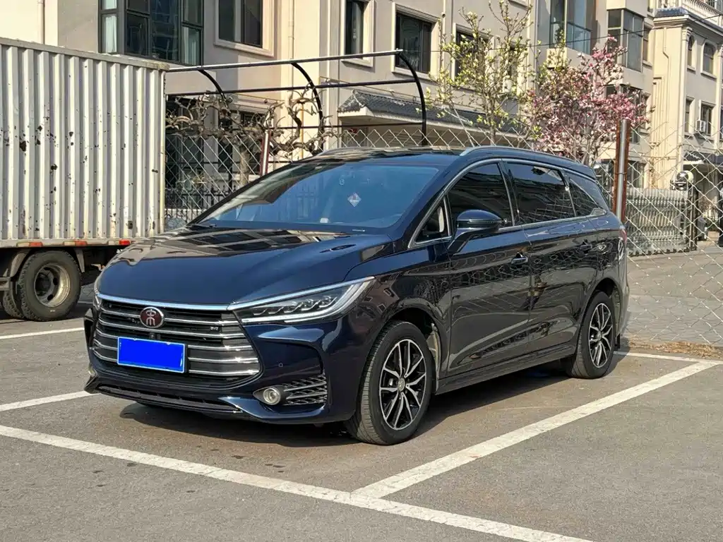 BYD Song MAX 2018 — фото 1