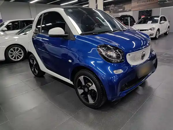smart fortwo 2019