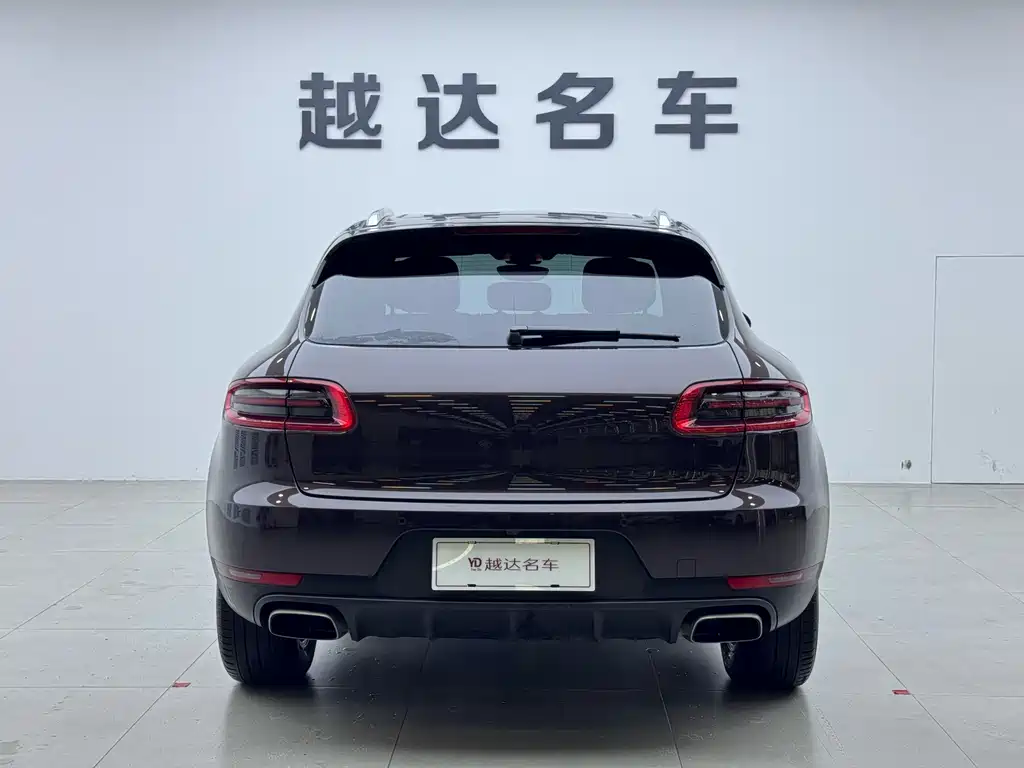 Porsche Macan 2018 — фото 20