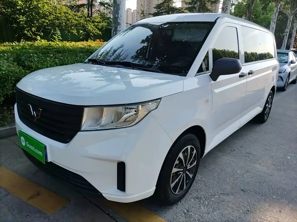 Wuling Journey 2022