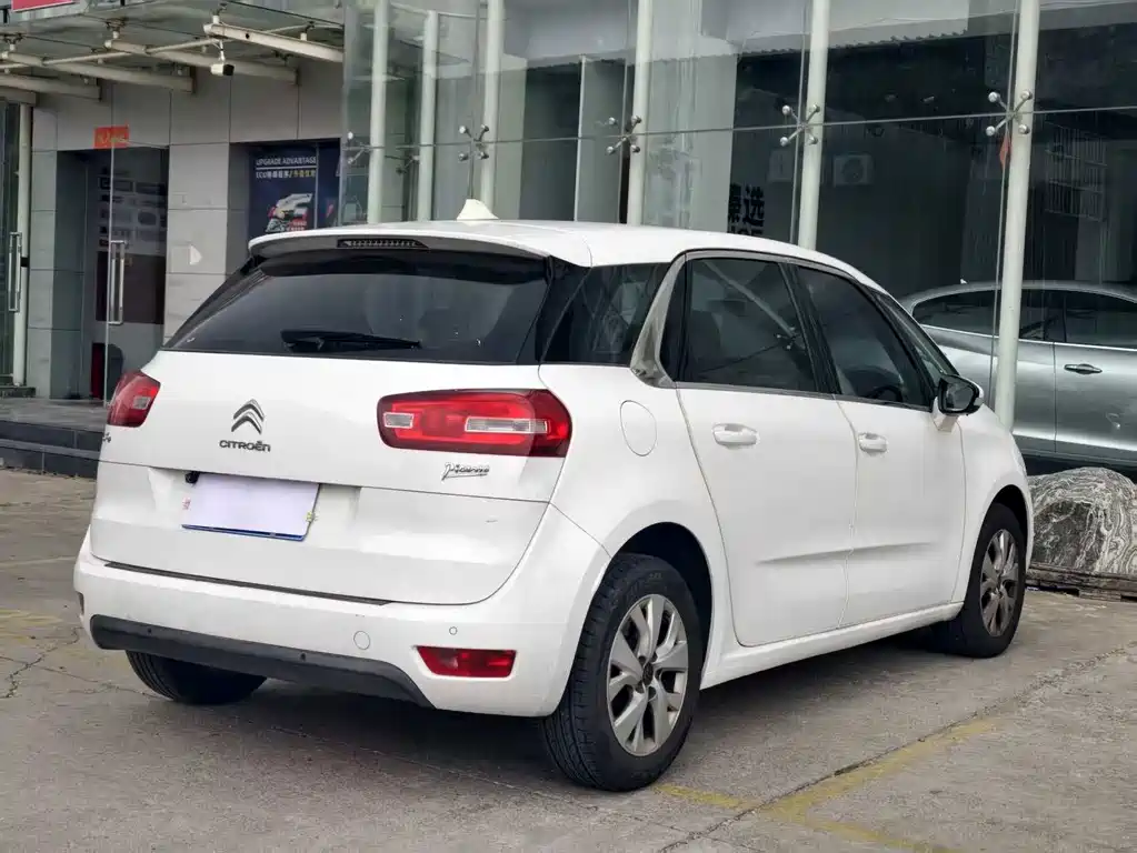 Citroën C4 PICASSO 2018 — фото 15