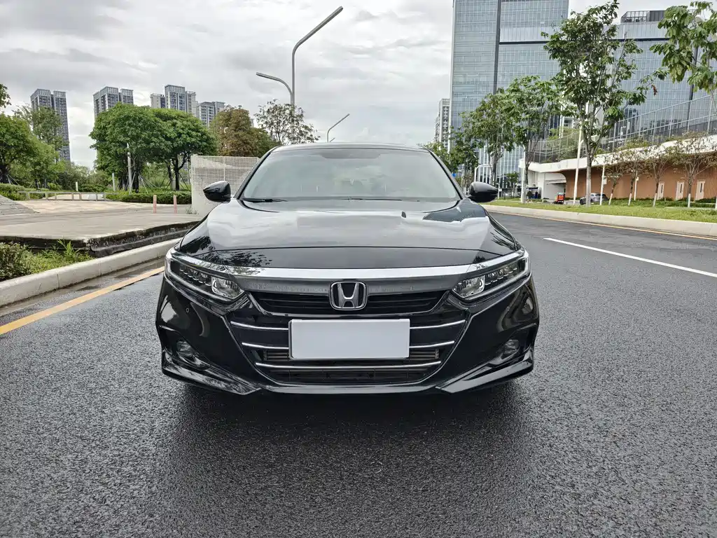 Honda Accord 2023 — фото 2