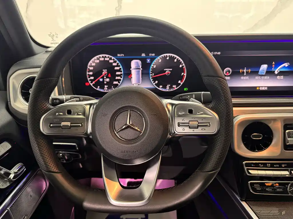 Mercedes-Benz G-Class 2019 — фото 22