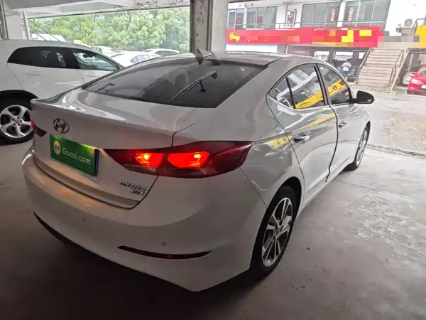 Hyundai Celesta 2016