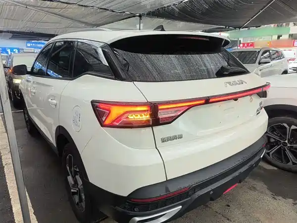 Dongfeng Fengshen AX7 2021