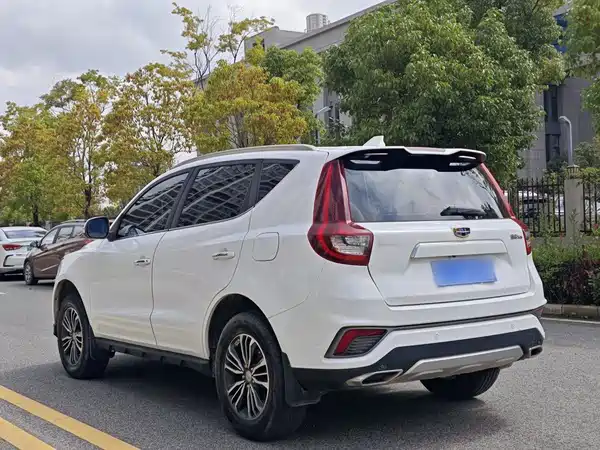 Geely Vision X6 2020