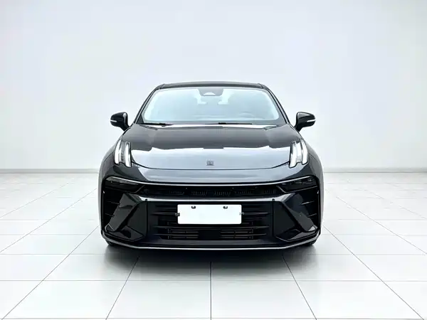 Lynk & Co 03 2020