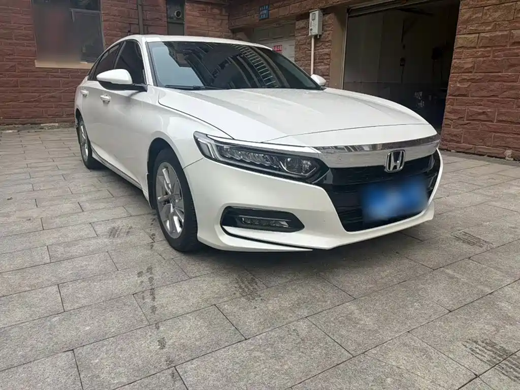 Honda Accord 2020 — фото 9