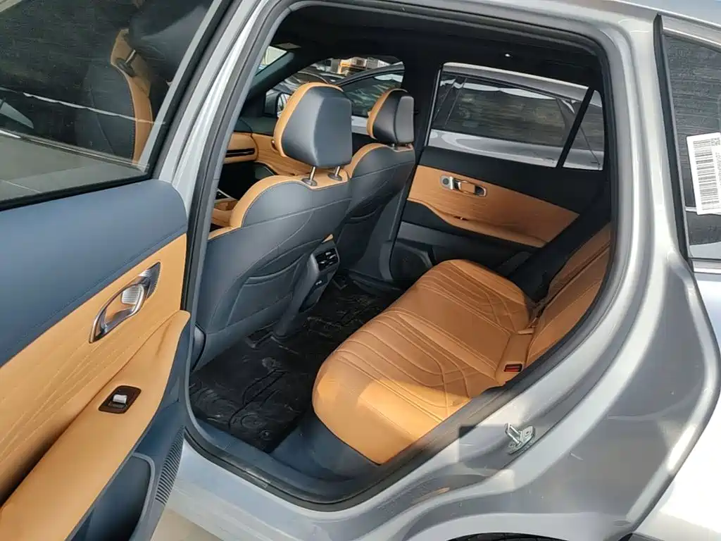 Geely Galaxy Starship 7 2025 — фото 17