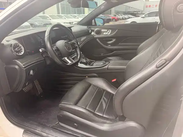 Mercedes-Benz E-Class 2021