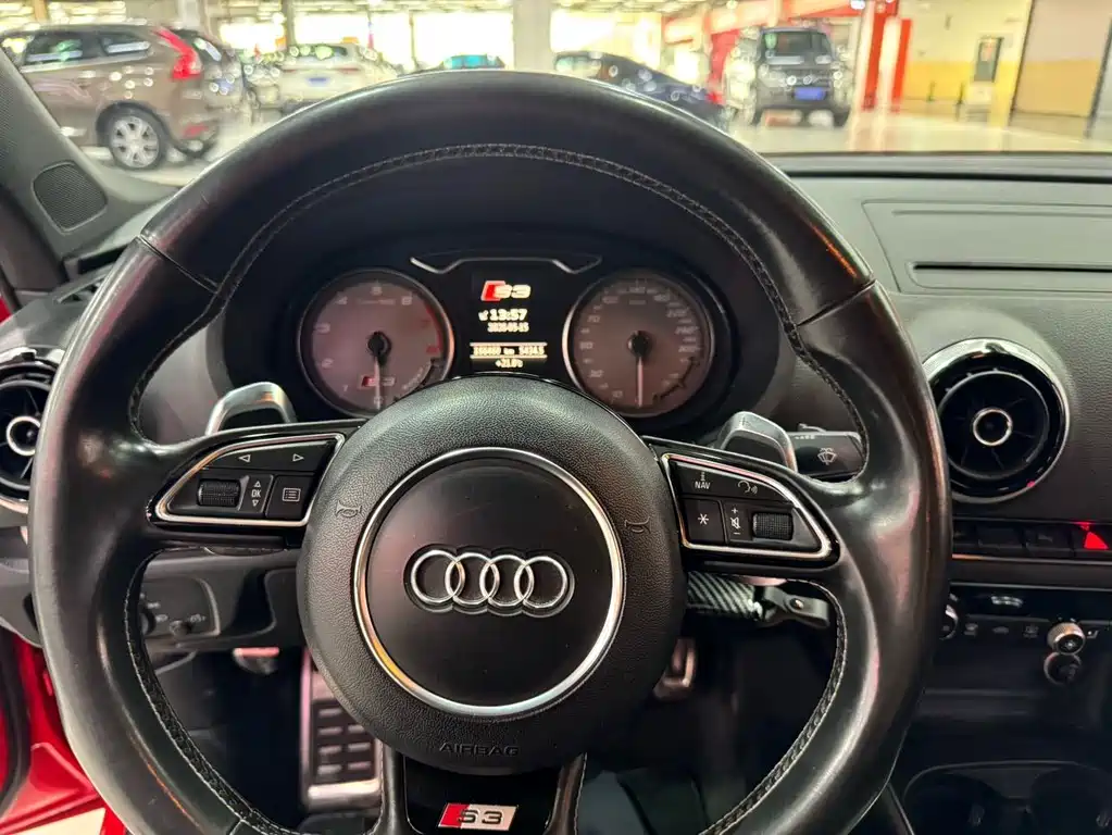 Audi S3 2016 — фото 22