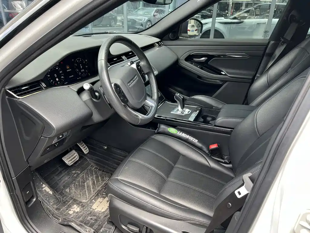 Land Rover Evoque 2021 — фото 3