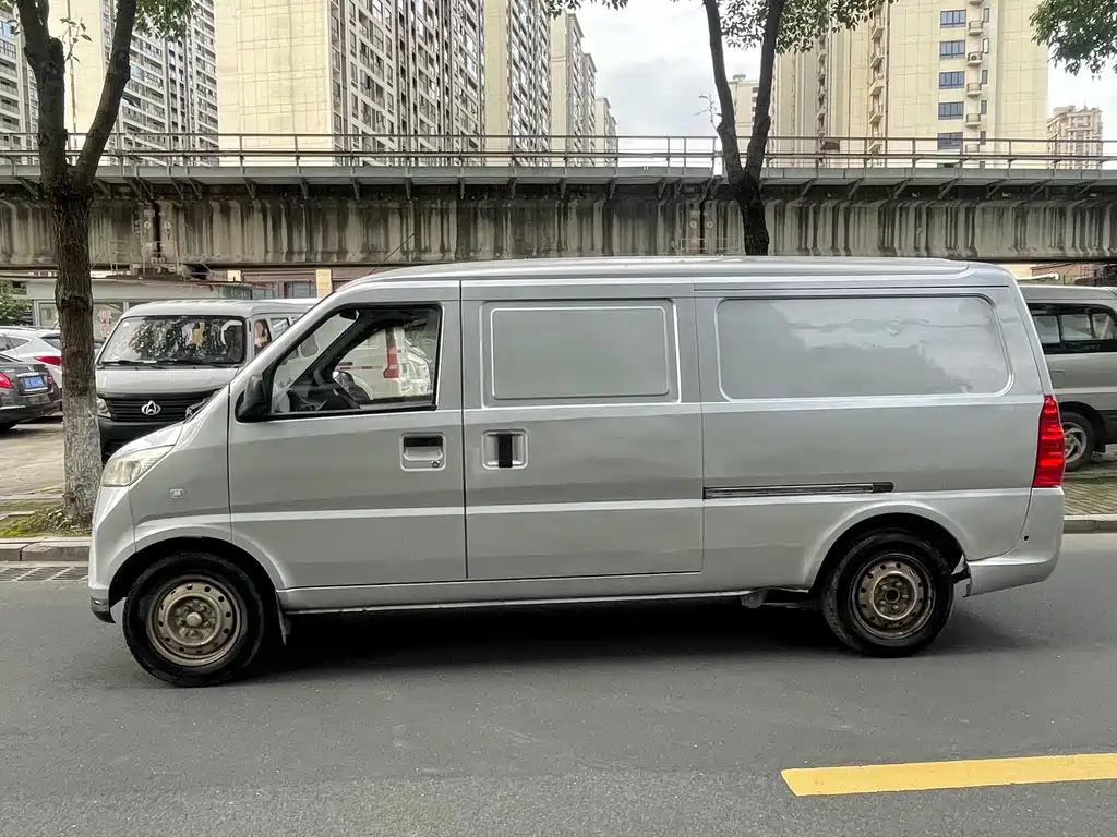 Wuling EV50 2020