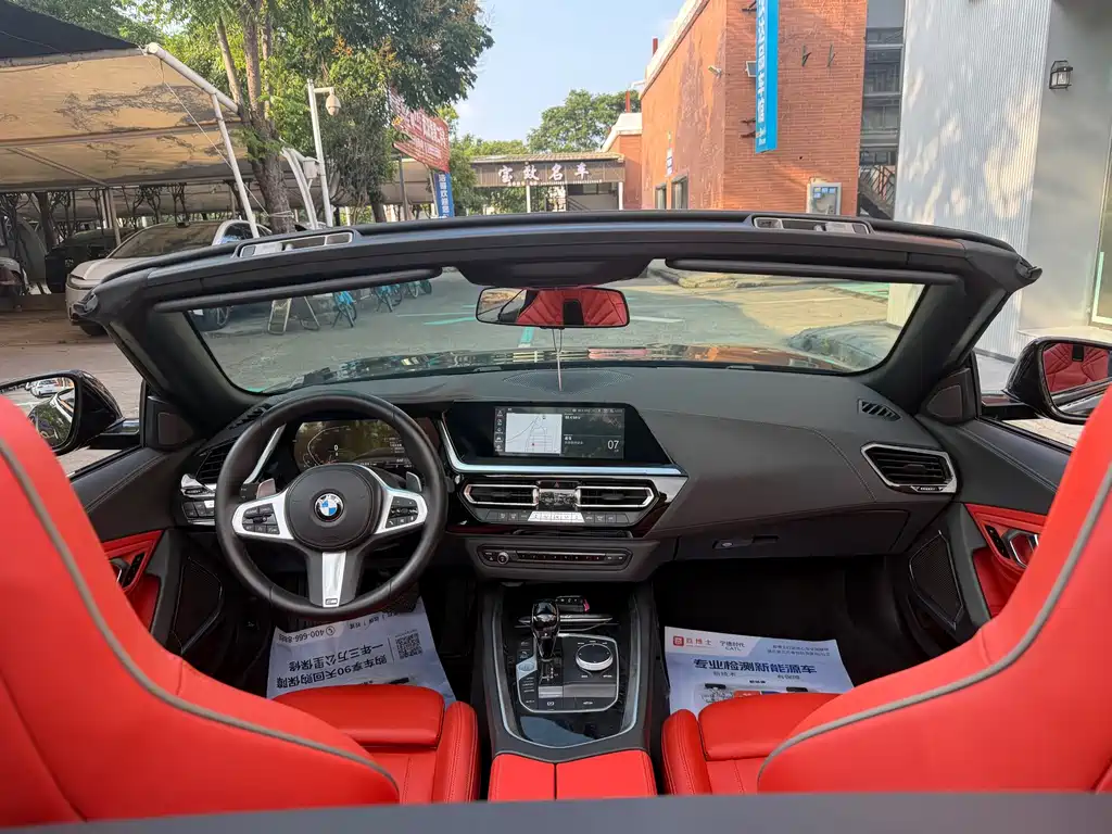 BMW Z4 2023 — фото 9