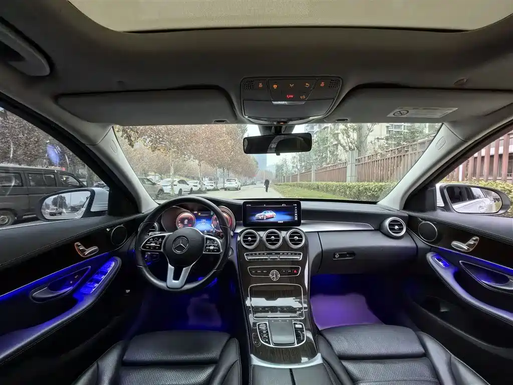 Mercedes-Benz C-Class 2022 — фото 14