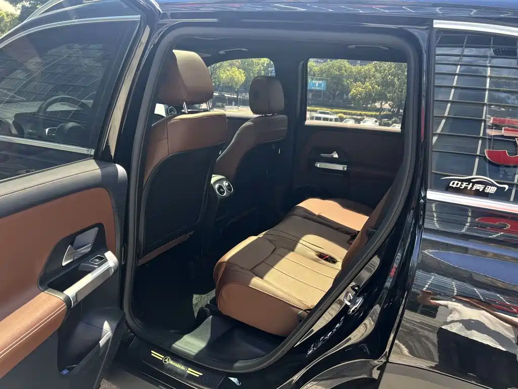 Mercedes-Benz GLB 2023 — фото 10