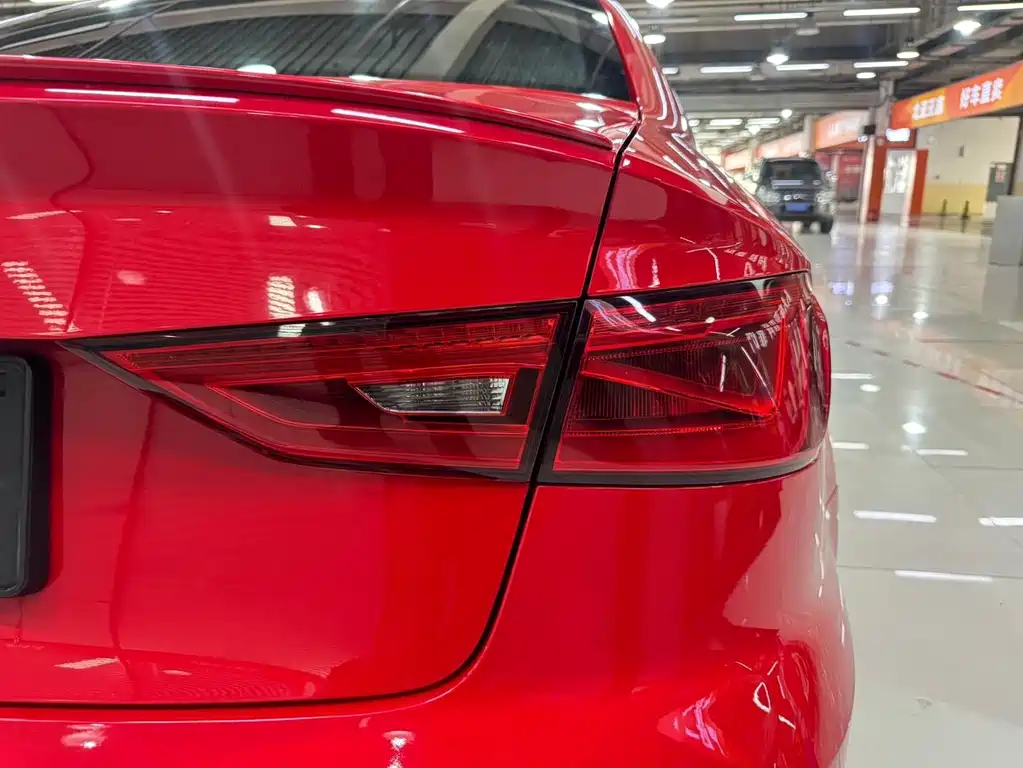 Audi S3 2016 — фото 20