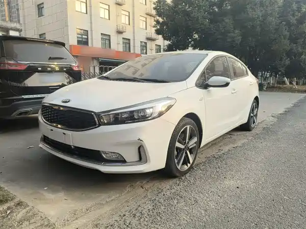 Kia K3 2016