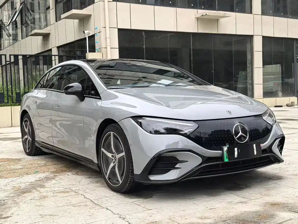Mercedes-Benz EQE 2022 — фото 3
