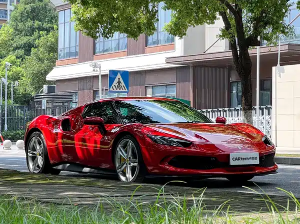 Ferrari 296 2024