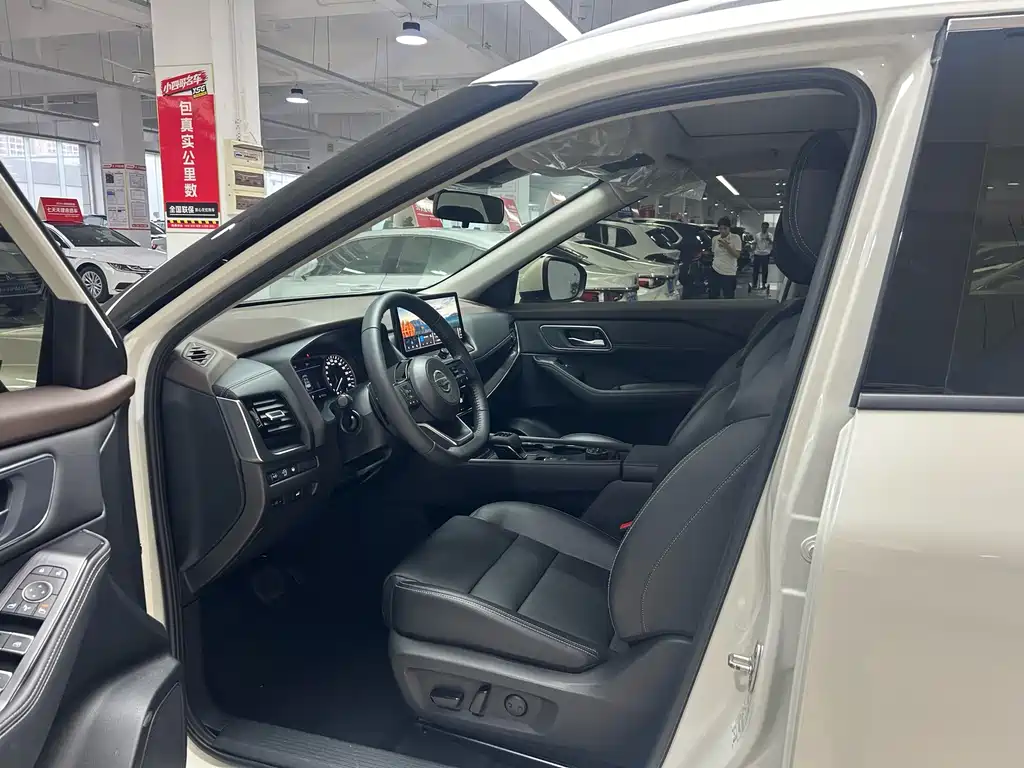 Nissan X-Trail 2022 — фото 11