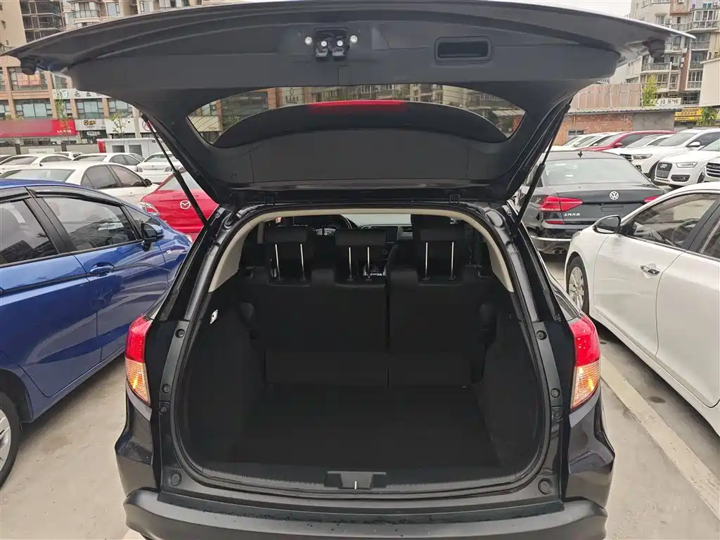 Honda Vezel 2022 — фото 2