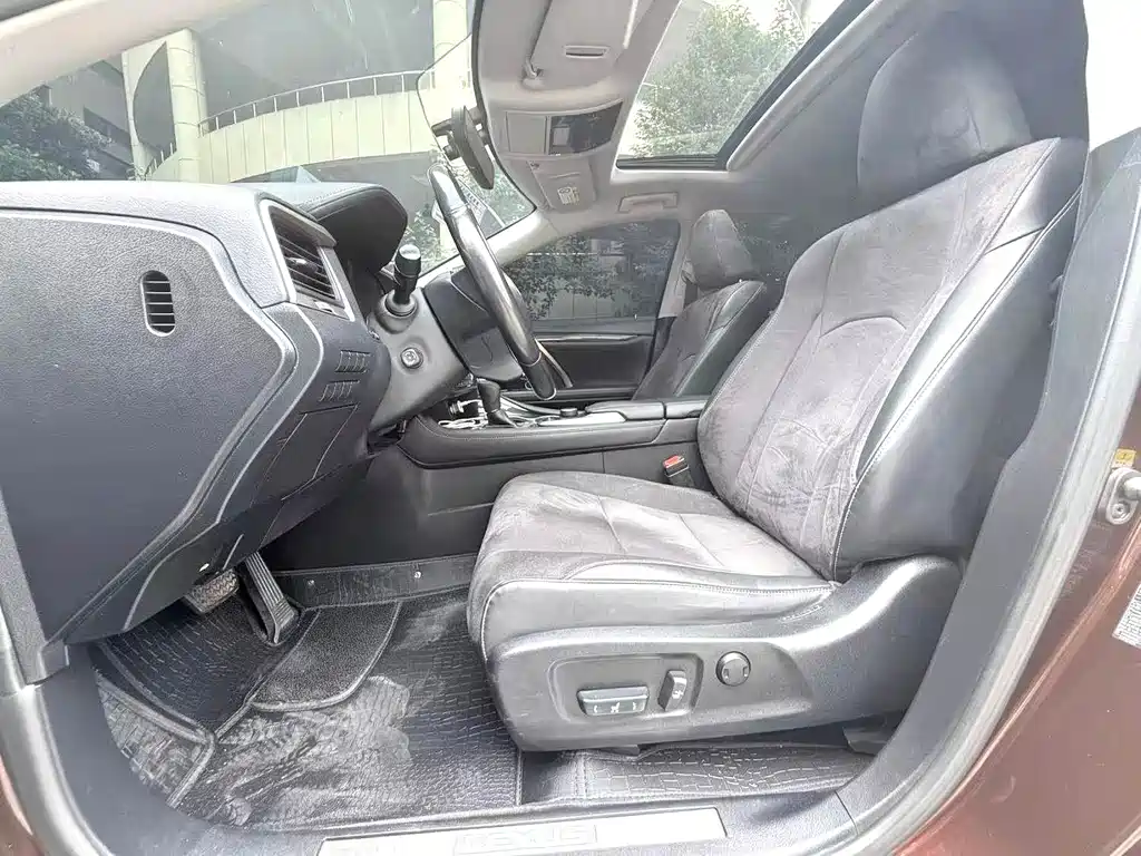 Lexus RX 2017