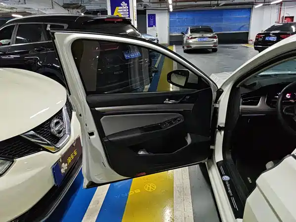 Volkswagen Bora 2024