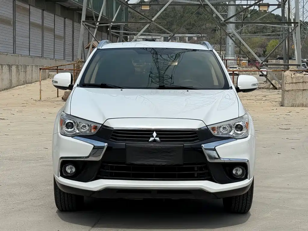 Mitsubishi ASX 2017 — фото 2