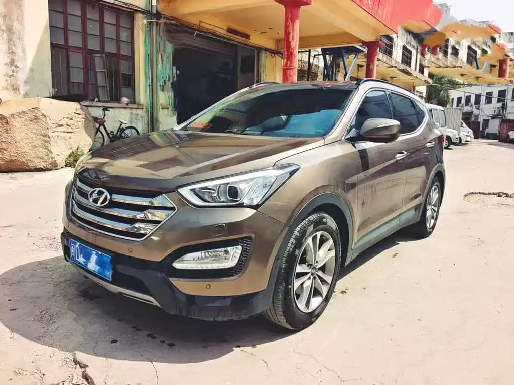 Hyundai Santa Fe 2016 — фото 1