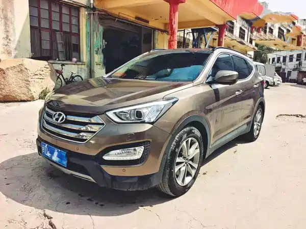 Hyundai Santa Fe 2016