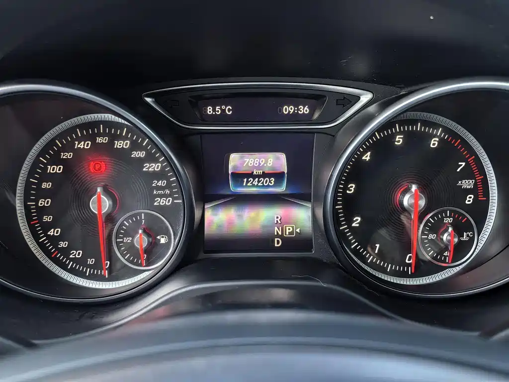 Mercedes-Benz GLA 2019 — фото 16