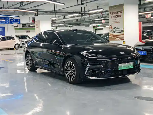 Geely Galaxy Starshine 8 2025