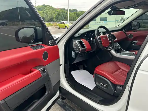 Land Rover Range Rover Sport 2018