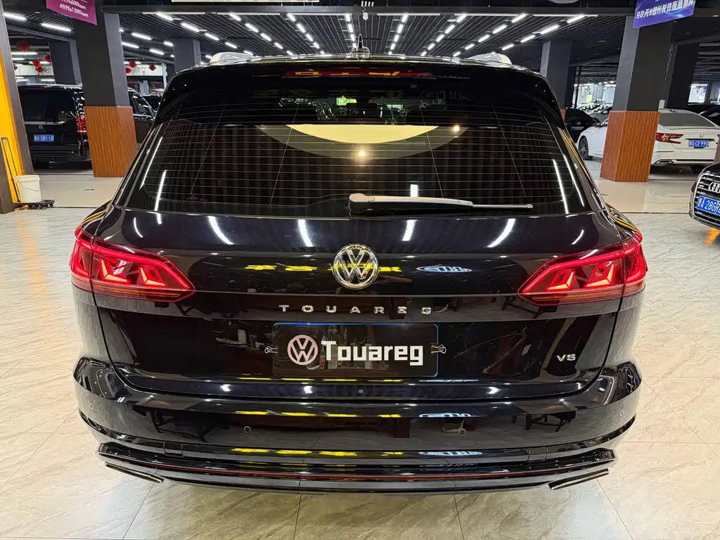 Volkswagen Touareg 2019 — фото 5